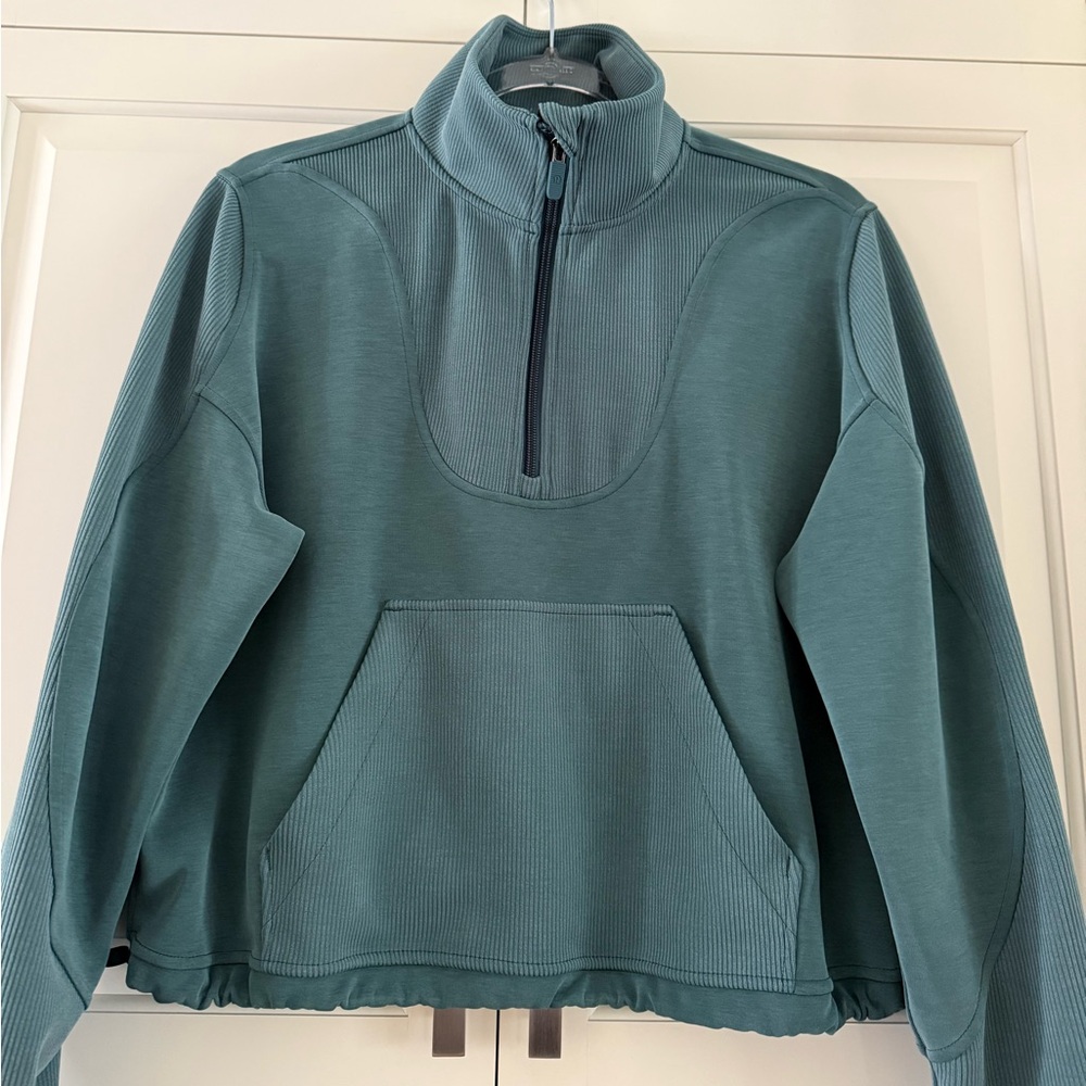 Lululemon Softstreme Ribbed Half Zip Size 6 Excellent condition